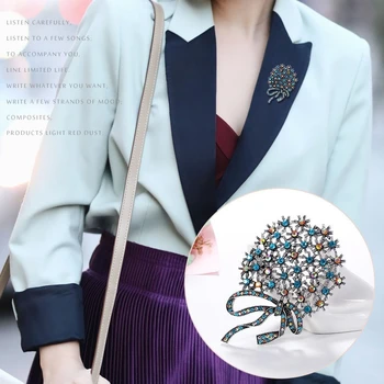 Ретро цвят кристал лък брошка брошка сплав планински кристал самоличността на мода жени аксесоари за дрехи
